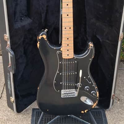 Fender Standard Strat 1979 - Heavy Relic Black image 3