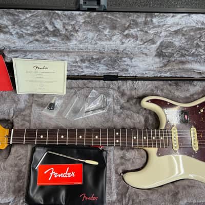 Mint Fender American Professional II Stratocaster Guitar In Olympic White with Case image 3