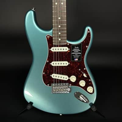Fender American Professional Classic Stratocaster - Faded Sherwood Green Metallic image 2