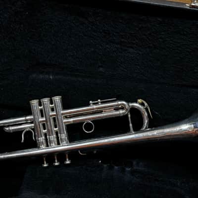 E-Benge Los Angeles MLP 3 bell Silver Trumpet w Case image 4