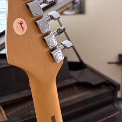 Fender  Stratocaster  1995-1996 - Lake Placid Blue 50th Anniversary Matching Headstock image 5