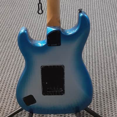 Squier Contemporary Stratocaster Special 2021 - Present - Sky Burst Metallic image 2