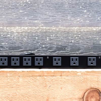 Radial Engineering Power-2 Surge Suppressor & Power Conditioner LED Illumination image 4