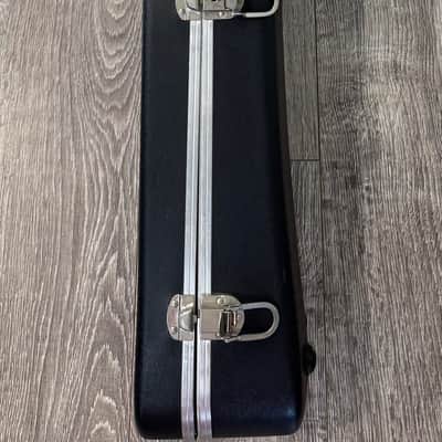 Martin Molded Hard Shell Case for Acoustic Guitar w/ Green Interior image 4