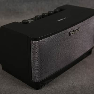 Roland Cube Lite Desktop Amp - 2nd Hand image 2
