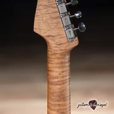 Xotic XSC-1 Alder S-Style w/ Roasted Flame Maple Neck – 2-Tone Burst (Demo) image 6