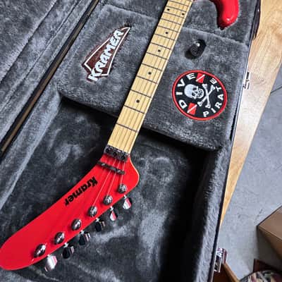 Kramer DIVER DOWN 84 TRIBUTE With PROTOTYPE DIVE PIRATE HARDSHELL CASE 2015 - DIVER DOWN image 2