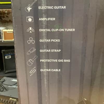 NEW! Yamaha GigMaker Electric Guitar Pack w/Amp and Accessories - Black image 4