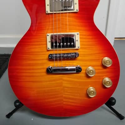 Latitude NW 1915 2022 Les Paul-Style Guitar in Cherry Burst with Porter Smooth/Classic Pickups, Gotoh Locking Tuning Machines, and Gator Hardshell Case image 2