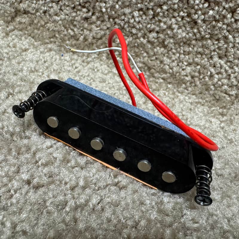 Gen Single Coil Pickup Black Cover B image 1