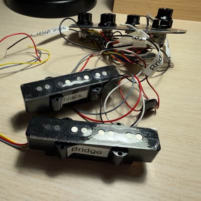 Fender Squier 70s Classic Vibe Active Jazz Bass PICKUPS POTS KNOBS SET 2025 image 1