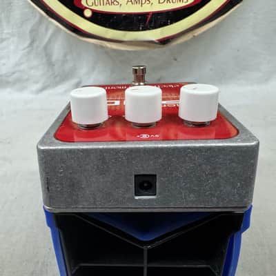 Electro-Harmonix Micro POG p.o.g. Polyphonic Octave Generator Pitch Shifter Harmonizer Pedal image 5