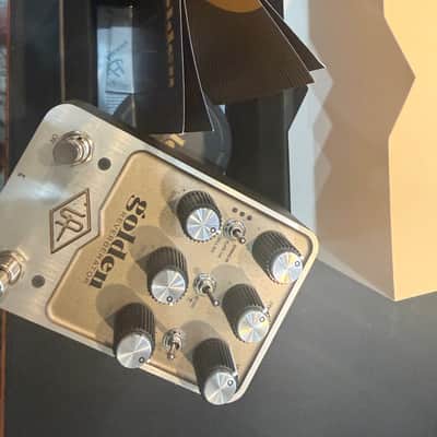 Universal Audio Golden Reverberator 2021 - Present Gold image 4