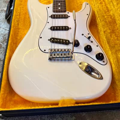 Fender Stratocaster ST-72 JV SQUIER 1983 scalloped Olympic white original vintage MIJ Japan image 3