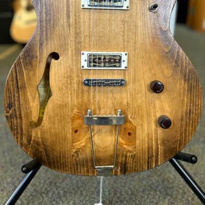 Mike Gee Kustoms Prototype Blues Master image 3