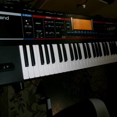Roland Juno G 61-Key 128-Voice Expandable Synthesizer | Reverb