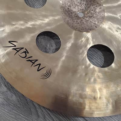 Sabian 17" HHX Complex O-Zone Crash (Gorgeous!) image 7