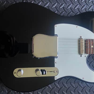 Fender 2024 Collection, Made in Japan Hybrid II Telecaster® - Gloss Black image 5