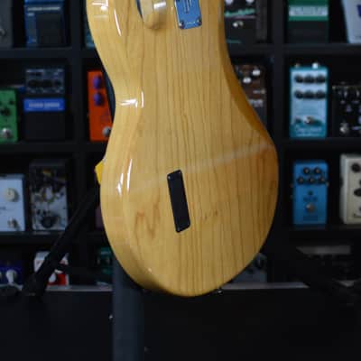 Ernie Ball Music Man StingRay 4 H with Rosewood Fretboard 1991 - 1998 - Natural image 17
