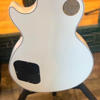 Gibson Les Paul Custom Shop Electric Guitar Alpine White W Case & COA image 17