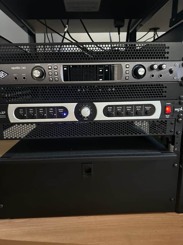 Universal Audio Apollo x6 Thunderbolt 3 Audio Interface 2018 - Present - Black image 1