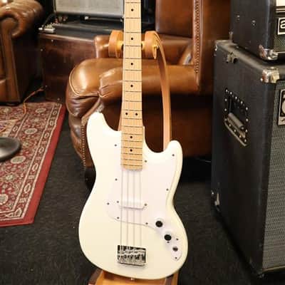 Squier Sonic Bronco Bass Arctic White (Used) image 1