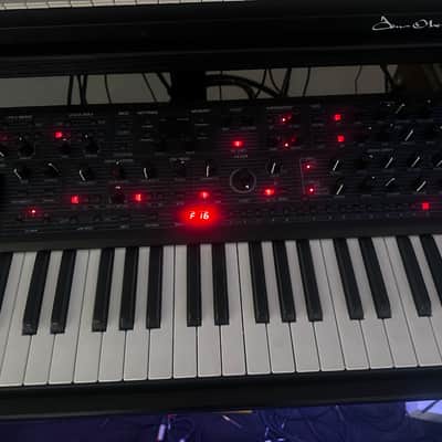 Oberheim TEO-5 44-Key 5-Voice Synthesizer 2024 - Present - Black image 1