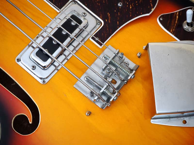 1960s Teisco Violin Bass Vintage w/ Scroll Headstock Japan, FB-2