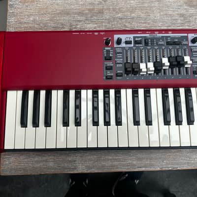Nord Electro 6D SW73 Semi-Weighted 73-Key Digital Piano 2018 - 2022 - Red image 2
