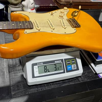 Fender Stratocaster FSR Deluxe Player '62 AVRI Reissue 2005 - very cool faded Olympic White looks 50 years old already. image 12