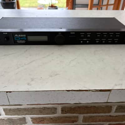 Alesis D4 Drum Module 1990s - Black image 1
