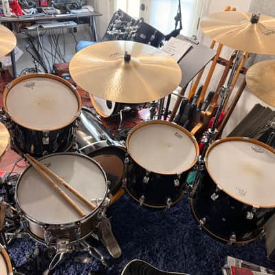 Ayotte Custom Piano black gloss wood hoop maple drum kit 22/12/14/16 image 4