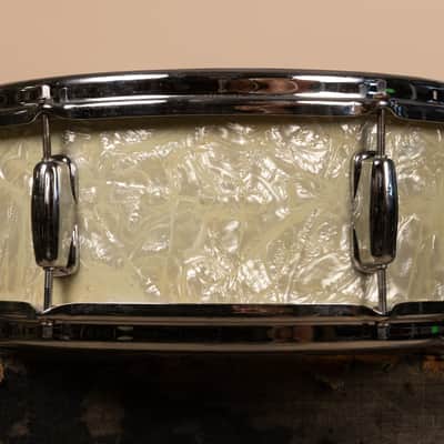 1960s Slingerland 5x14 White Marine Pearl Deluxe Student Snare Drum image 3