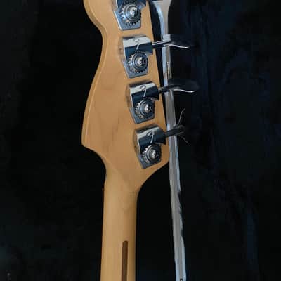 Fender American Jazz Bass USA Olympic White 1989 / Case image 11