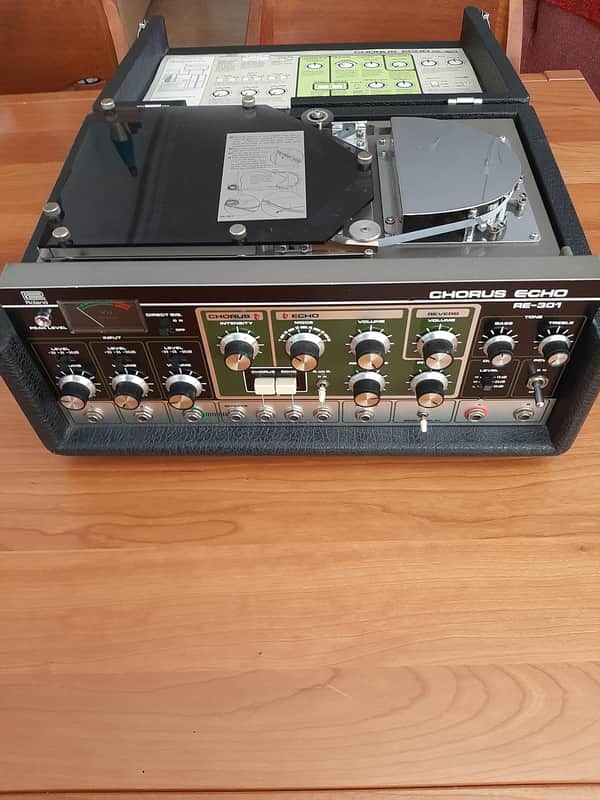 Roland RE-301 Chorus Echo 1979 - 1981 - Black image 1