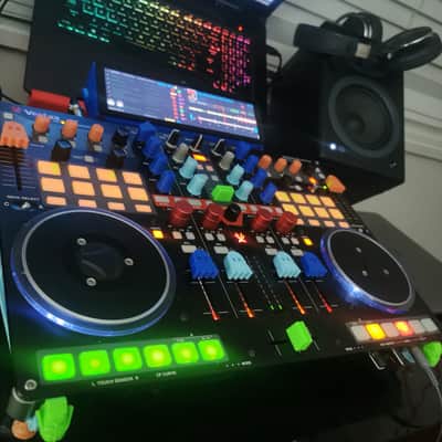 Vestax QFO Legendary Pro DJ Turntable Mixer EQ w/ Original Box