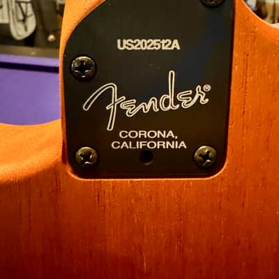 Fender American Acoustasonic Stratocaster 3 Color Sunburst image 9