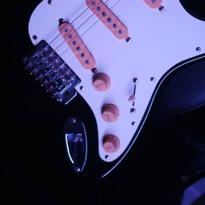 Squier II Standard Stratocaster HSS with Maple Fretboard (Made in Korea) 1989 - 1992 - Black image 3