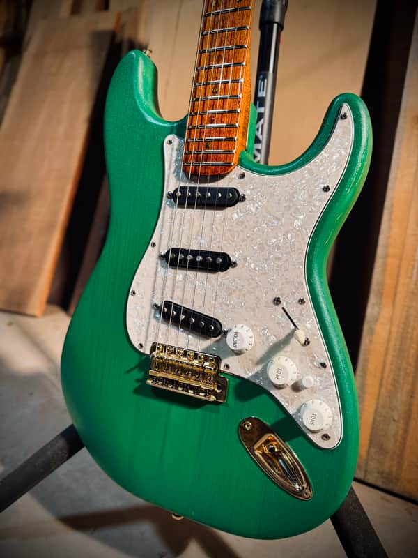 Misc “Partscaster” - Kelly Green Sparkle Matte image 1