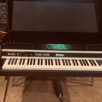 Fender Rhodes Mark II Stage 73-Key Electric Piano 1979 - 1983 - Black Rounded Top image 3