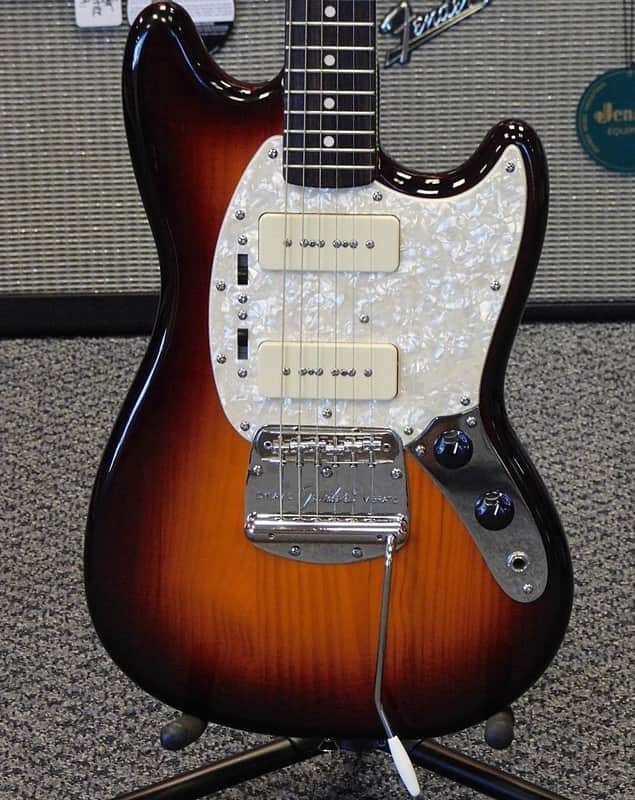 Fender Modern Player Mustang Sunburst Finish! P90s! Vibrato! | Reverb