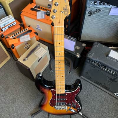 G&L Tribute Series Legacy HSS with Maple Fretboard 2010 - Present - 3-Tone Sunburst image 4