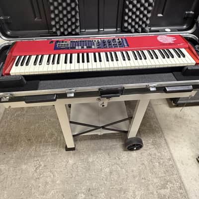 Nord electro 2 (seventy-three) with hard case image 5