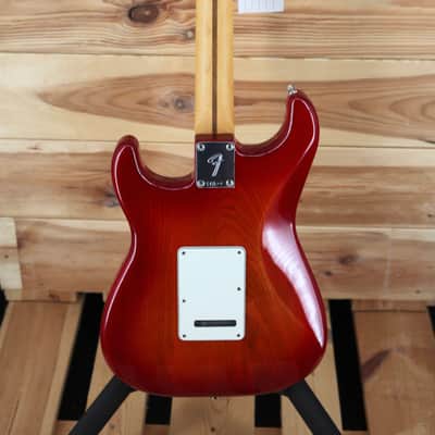 Fender Player II Stratocaster - Aged Cherry Burst image 9