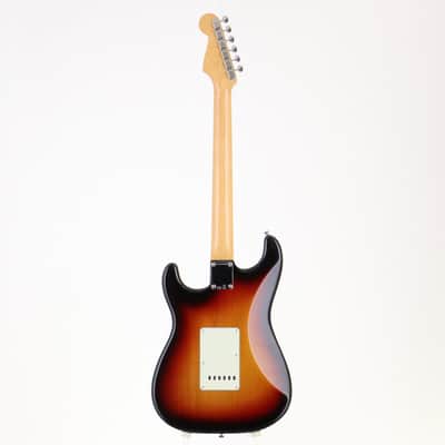 Fender American Original 60s Stratocaster 3-Color Sunburst, manufactured in 2018 [V1860580] (07/13) image 2