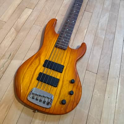 G&L L5500 image 2