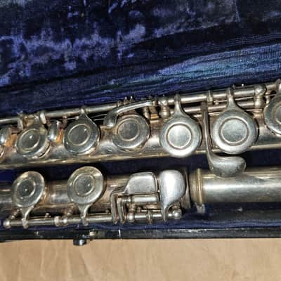 Yamaha YFL-34 Flute, Japan, Very Good Condition image 7