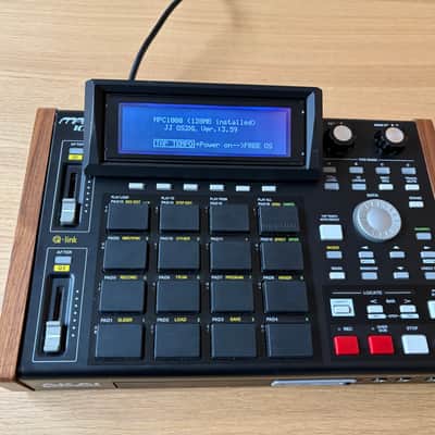 Akai MPC1000 Music Production Center 2004 - 2013 - Black image 4