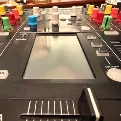 Pioneer DJM-2000NXS 4-channel Linkable DJ Mixer 2010s - Black image 6