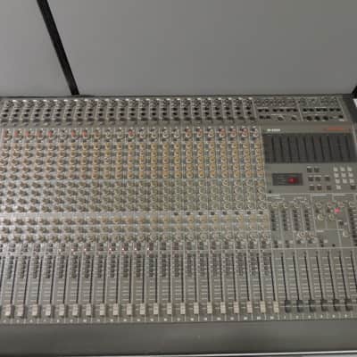 TASCAM M2524 24 input 8 bus mixing console, | Reverb
